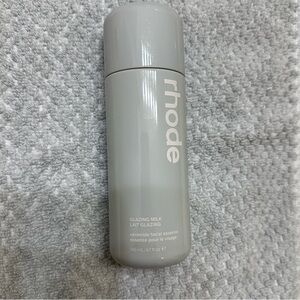 RHODE Glazing Milk Toner - Gray